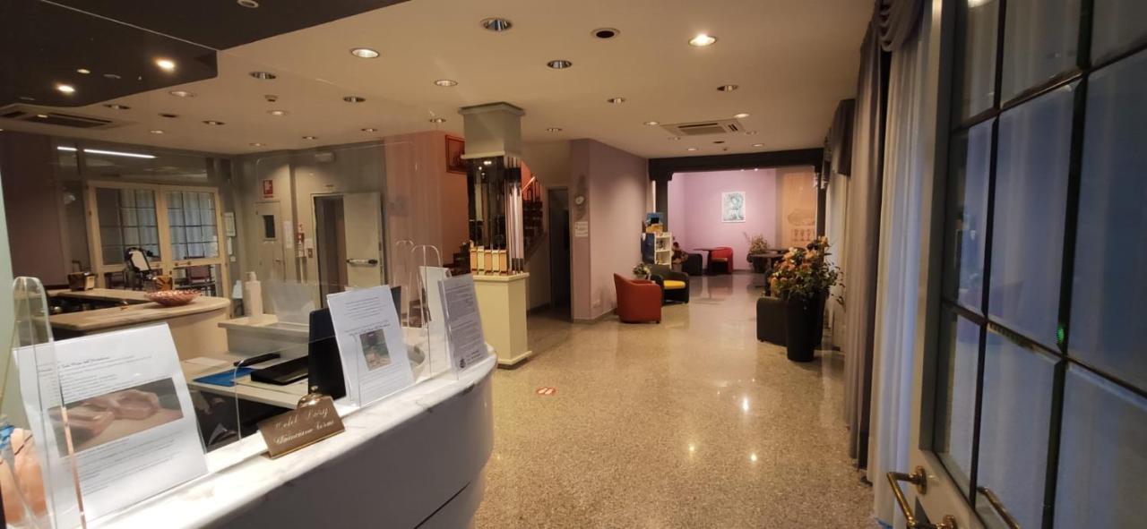 Hotel Lory My Wellness Spa تْشيانشانو  تيرمي المظهر الخارجي الصورة