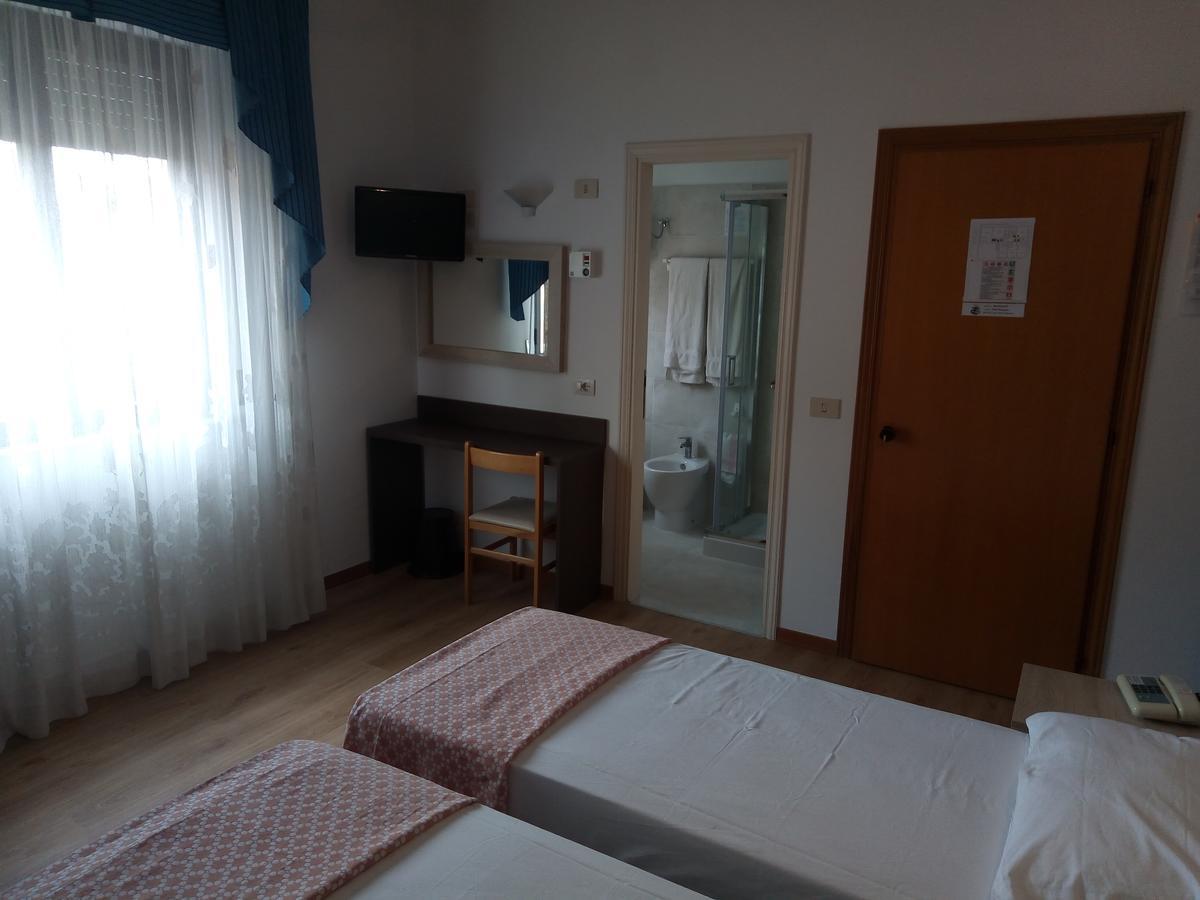 Hotel Lory My Wellness Spa تْشيانشانو  تيرمي المظهر الخارجي الصورة