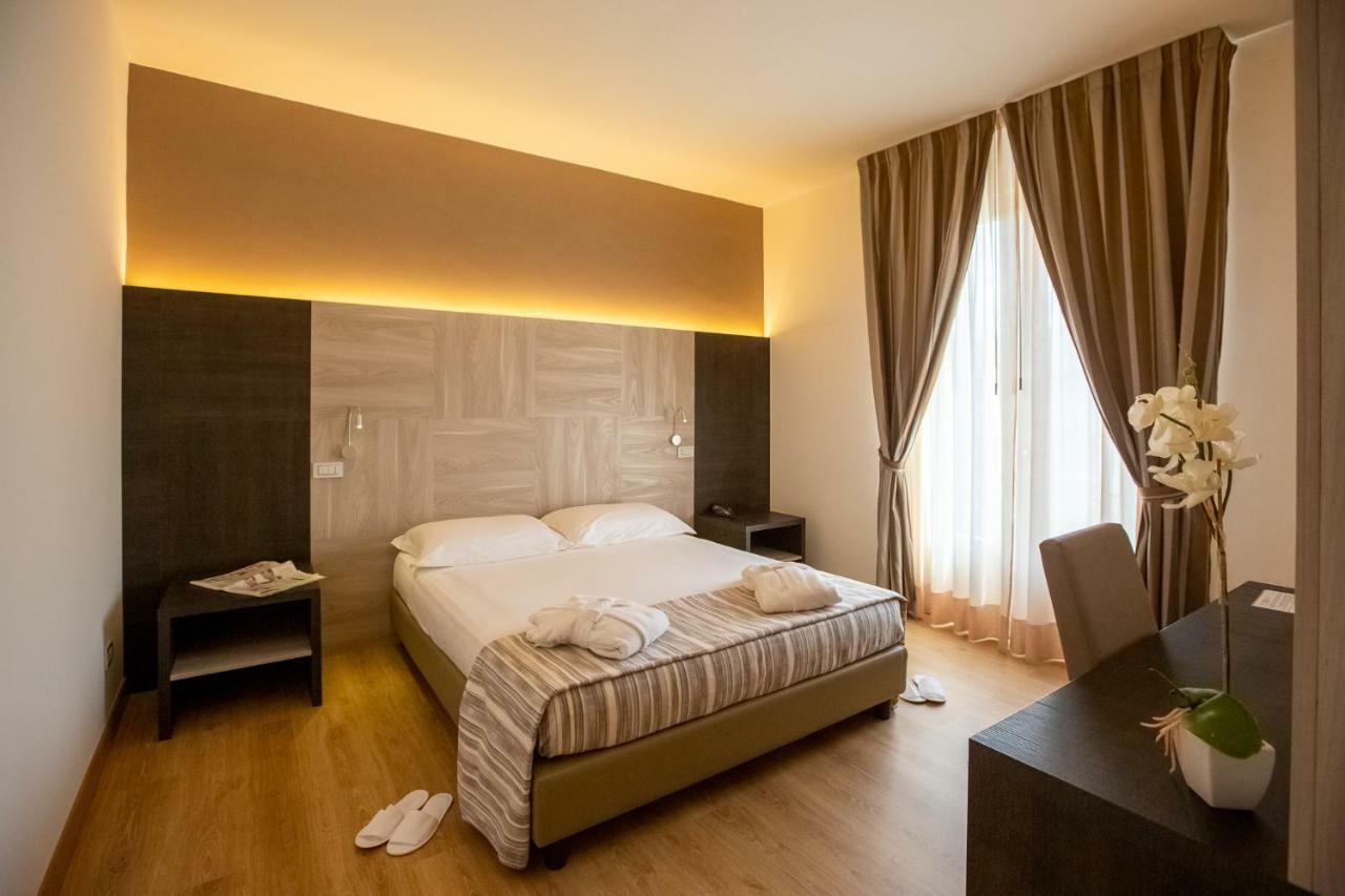 Hotel Lory My Wellness Spa تْشيانشانو  تيرمي المظهر الخارجي الصورة